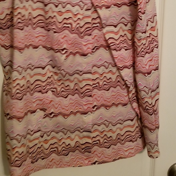 Top - Picture 2 of 3